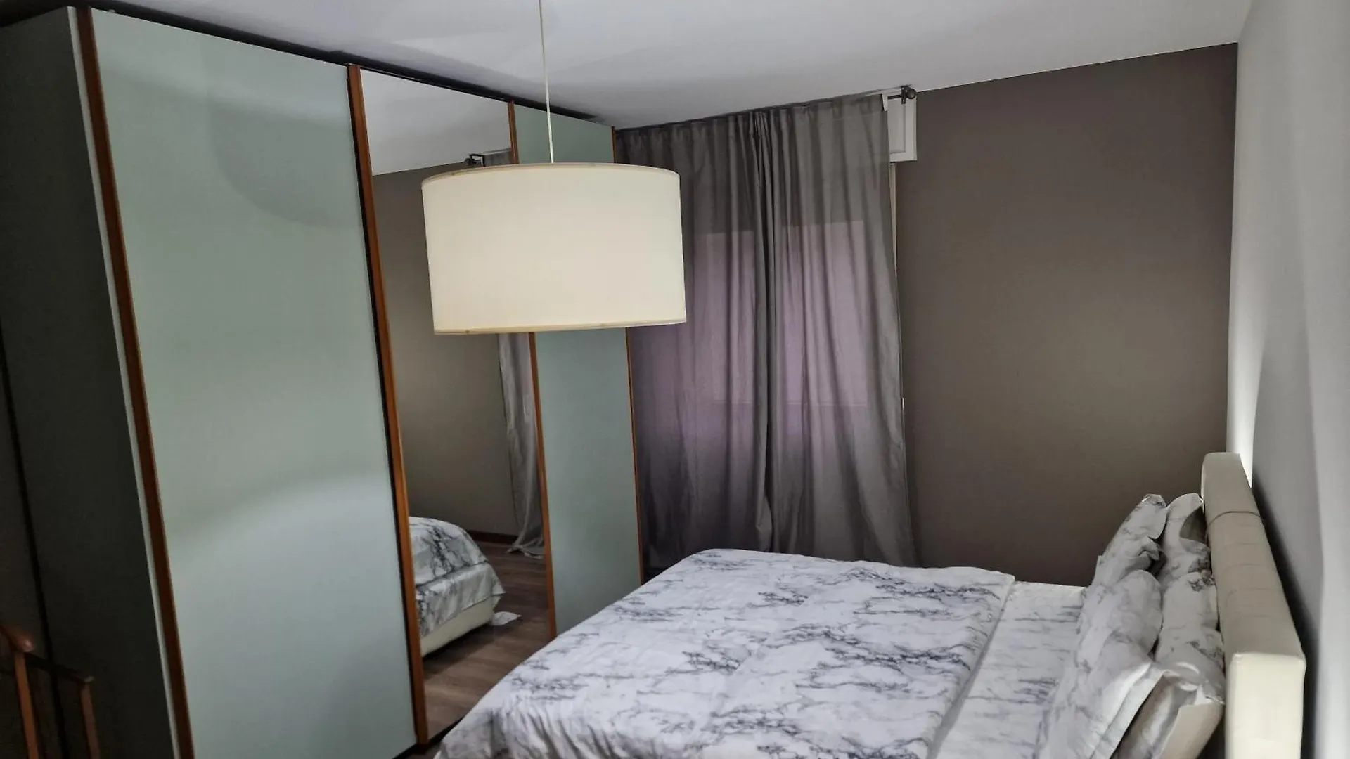 Bernina Station Centre Apartment 2 - Tirano